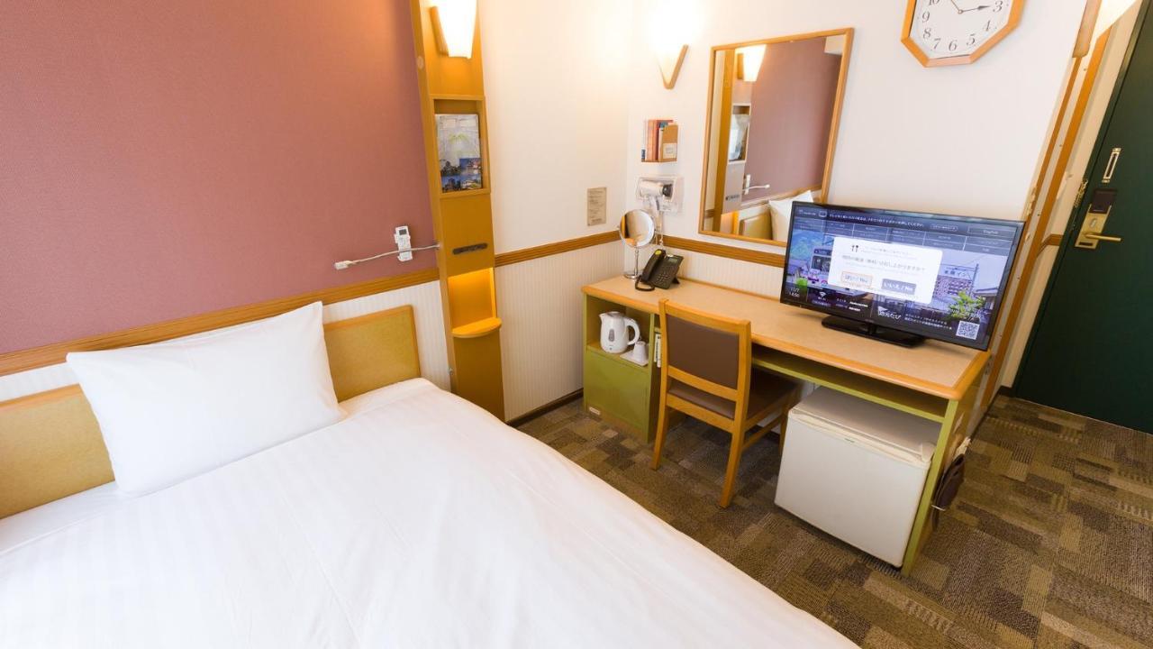 Toyoko Inn Yokohama Sakuragicho Exterior foto
